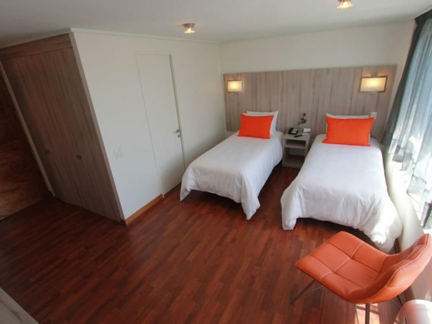 Imagen de la habitación del Hotel Terrado Lyon. Foto 5