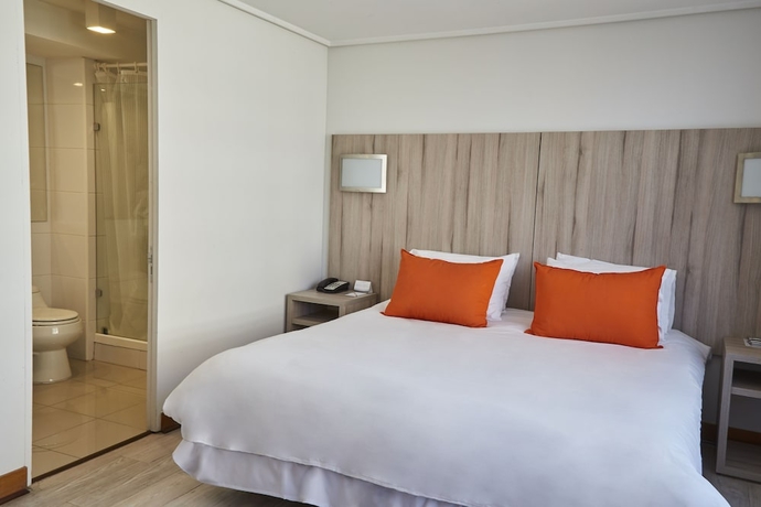 Imagen de la habitación del Hotel Terrado Lyon. Foto 7