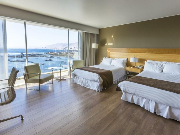 Imagen de la habitación del Hotel Terrado Suites Antofagasta. Foto 4