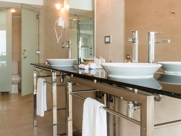 Imagen de la habitación del Hotel Terrado Suites Antofagasta. Foto 13