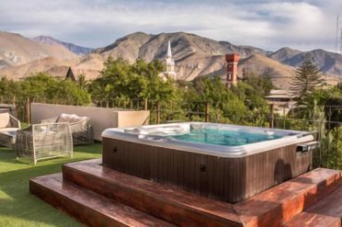 Imagen de la piscina del Hotel Terral and Spa. Foto 16