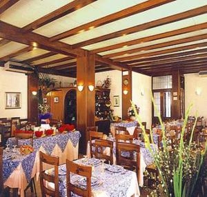 Imagen del bar/restaurante del Hotel Terramare. Foto 2