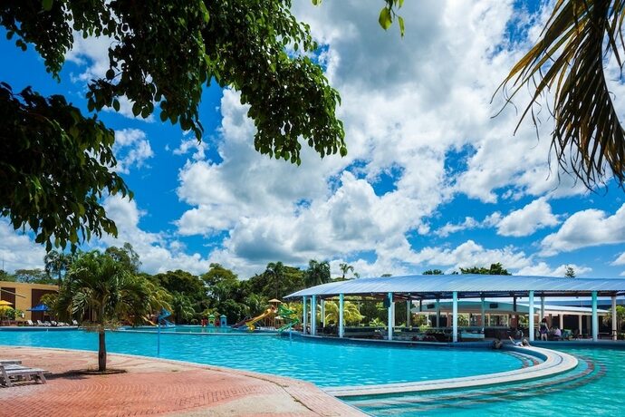 Imagen general del Hotel Terramia Resort, Warnes. Foto 12