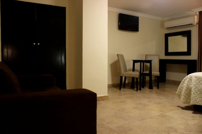 Imagen de la habitación del Hotel Terranova, Ciudad de Panamá. Foto 13