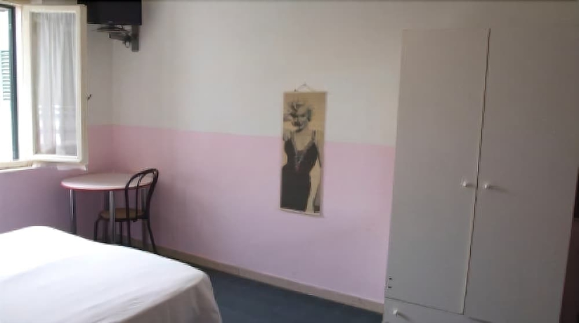 Imagen de la habitación del Hotel Terranova, Pisa. Foto 7