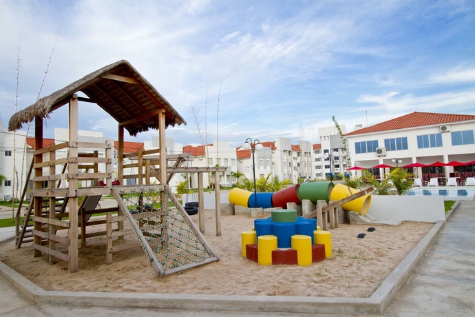 Imagen de los exteriores del Hotel Terranova Suites. Foto 10