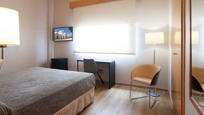 Imagen de la habitación del Hotel Terrassa Confort. Foto 12