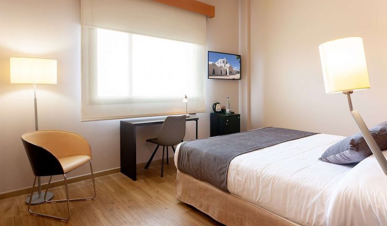 Imagen de la habitación del Hotel Terrassa Confort. Foto 18