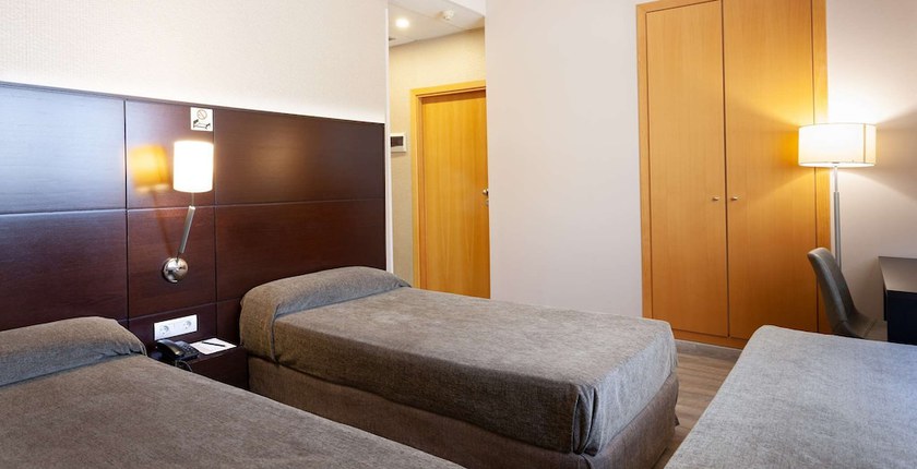 Imagen de la habitación del Hotel Terrassa Confort. Foto 20