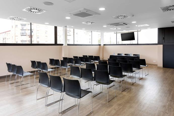 Imagen de los interiores del Hotel Terrassa Confort. Foto 26