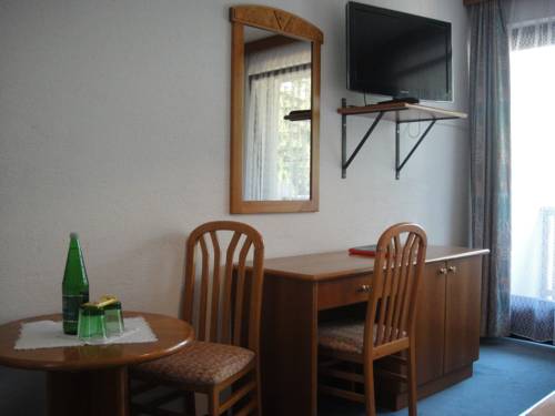 Imagen de la habitación del Hotel Terrassenhotel Reichmann. Foto 3