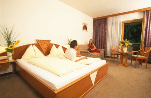 Imagen de la habitación del Hotel Terrassenhotel Reichmann. Foto 12