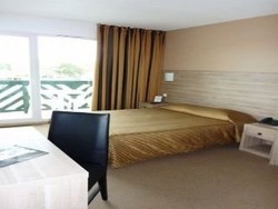 Imagen de la habitación del Hotel Terrasses D'Atlanthal. Foto 5