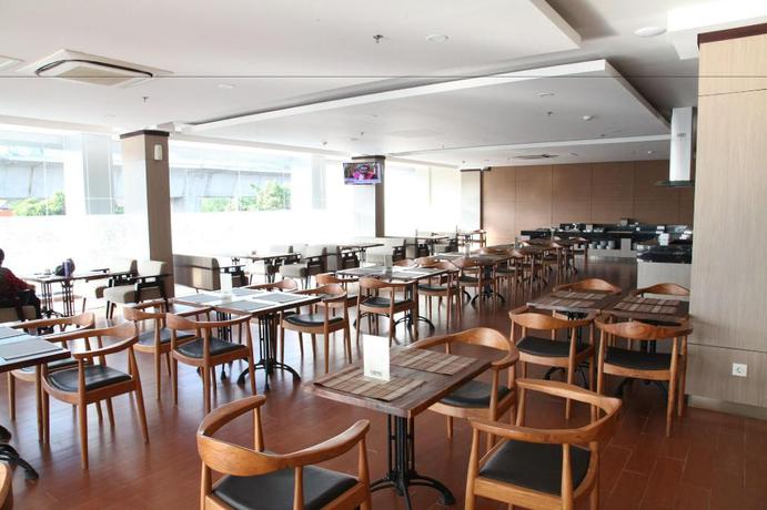 Imagen del bar/restaurante del Hotel Terraz Tree. Foto 3