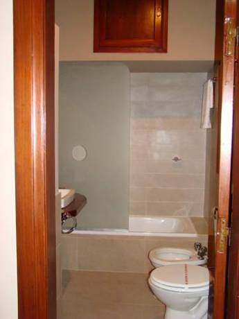 Imagen de la habitación del Hotel Terraza Balcarce. Foto 33