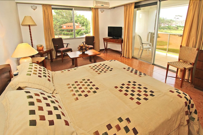 Imagen de la habitación del Hotel Terraza Del Mar. Foto 4