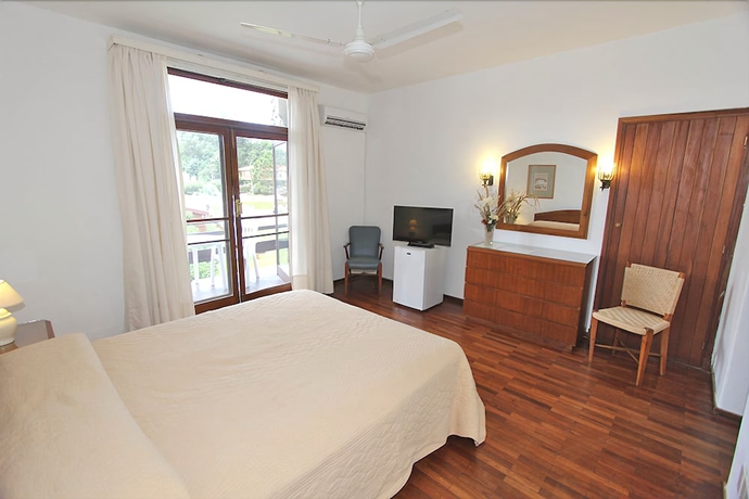 Imagen de la habitación del Hotel Terraza Del Mar. Foto 9