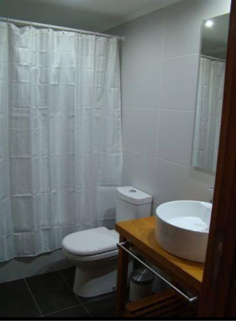 Imagen de la habitación del Hotel Terraza Suite. Foto 14