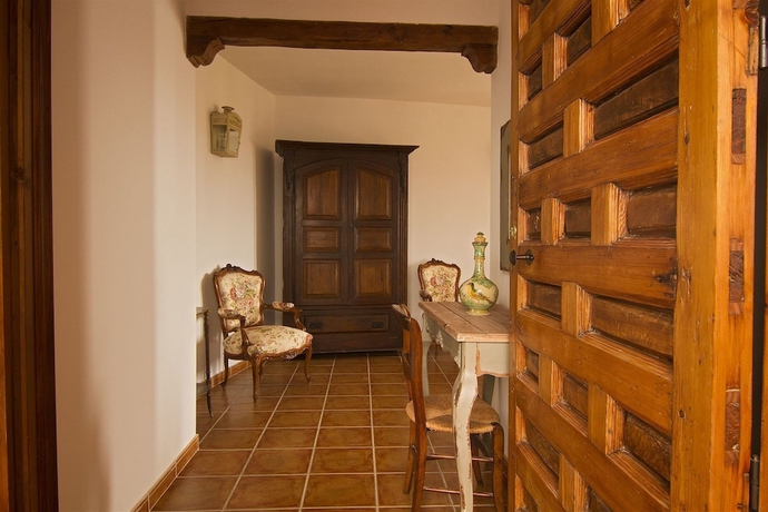 Imagen de los interiores del Hotel Terrazas A La Plaza. Foto 16