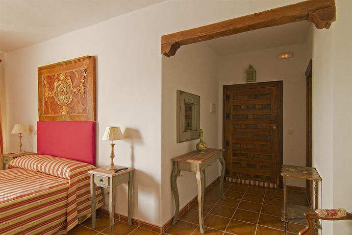 Imagen de la habitación del Hotel Terrazas A La Plaza. Foto 9