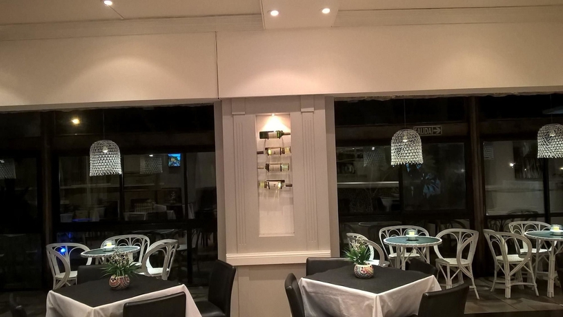 Imagen del bar/restaurante del Hotel Terrazas Alem. Foto 7
