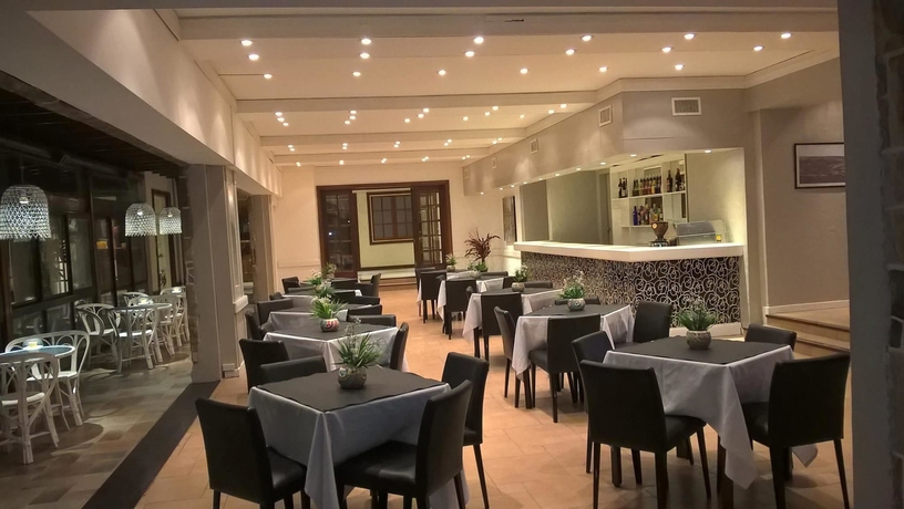 Imagen del bar/restaurante del Hotel Terrazas Alem. Foto 8