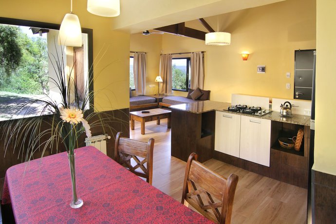 Imagen de la habitación del Hotel Terrazas Club de Monta&ntilde;a. Foto 17