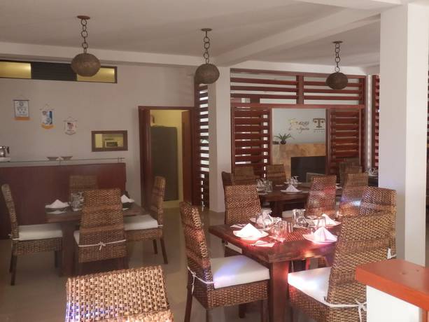 Imagen del bar/restaurante del Hotel Terrazas de San Agustin. Foto 2