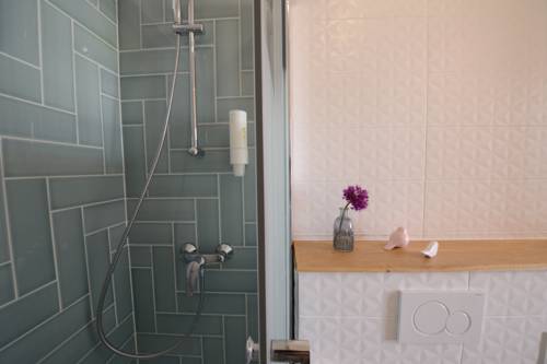 Imagen de la habitación del Hotel Terre Neuve. Foto 4