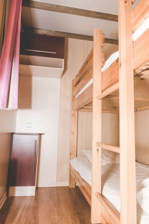 Imagen de la habitación del Hotel Terres De France - Moncontour Active Park. Foto 10