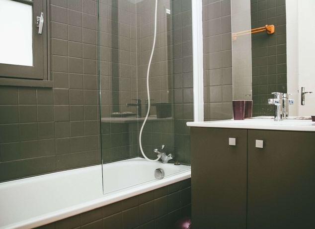 Imagen de la habitación del Hotel Terres De France - Moncontour Active Park. Foto 19