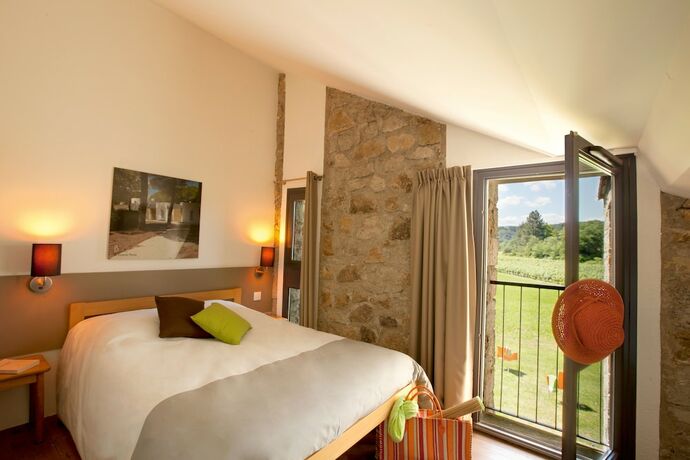 Imagen general del Hotel Terres de France - Domaine des Vans. Foto 4