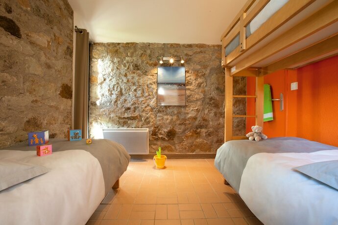 Imagen general del Hotel Terres de France - Domaine des Vans. Foto 5