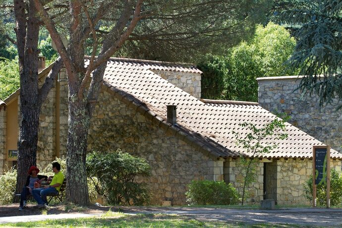 Imagen general del Hotel Terres de France - Domaine des Vans. Foto 8
