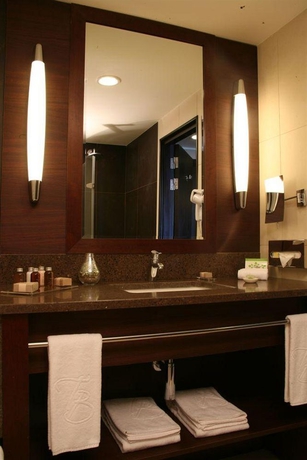 Imagen de la habitación del Hotel Terrou-bi Resort. Foto 4