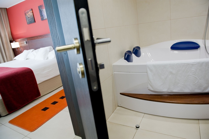 Imagen de la habitación del Hotel Terrou-bi Resort. Foto 5