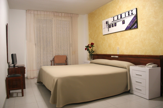 Imagen de la habitación del Hotel Teruel. Foto 5