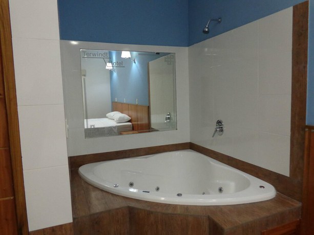 Imagen de la habitación del Hotel Terwindt. Foto 10