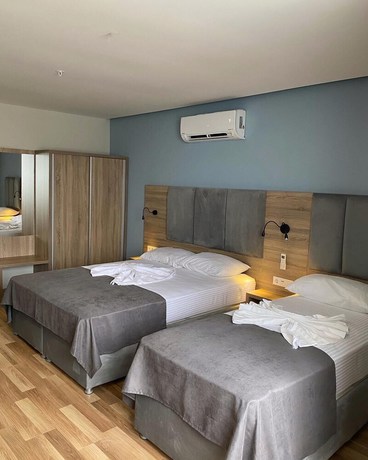 Imagen de la habitación del Hotel Terzioglu. Foto 13