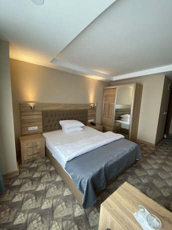 Imagen de la habitación del Hotel Terzioglu. Foto 15