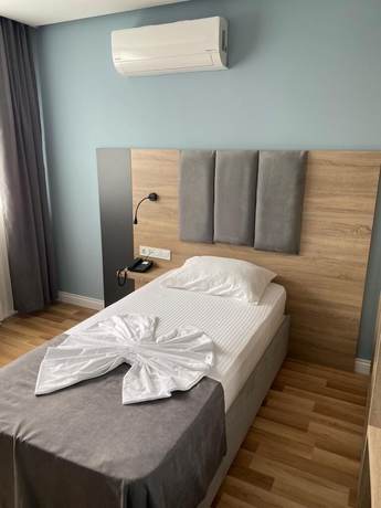 Imagen de la habitación del Hotel Terzioglu. Foto 16