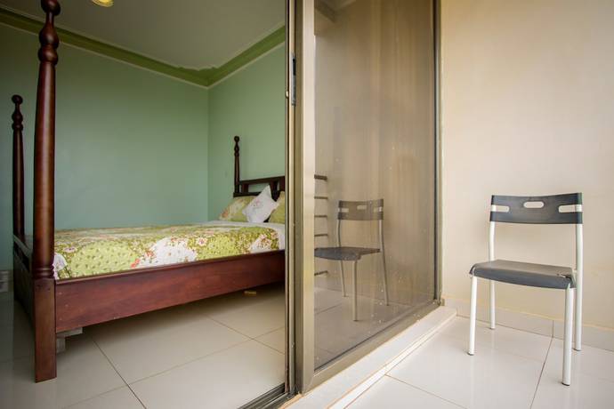 Imagen de la habitación del Hotel Tesh. Foto 7