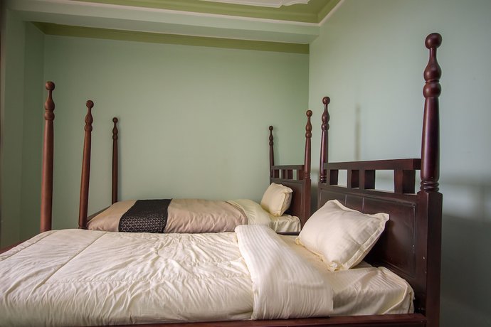 Imagen de la habitación del Hotel Tesh. Foto 17