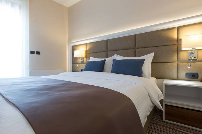 Imagen de la habitación del Hotel Tesla - Smart Stay. Foto 13