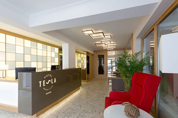 Imagen de los interiores del Hotel Tesla - Smart Stay. Foto 19