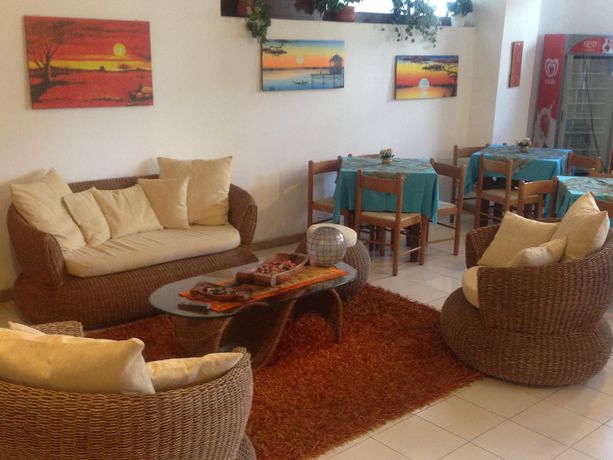 Imagen de los interiores del Hotel Tesoriero. Foto 17