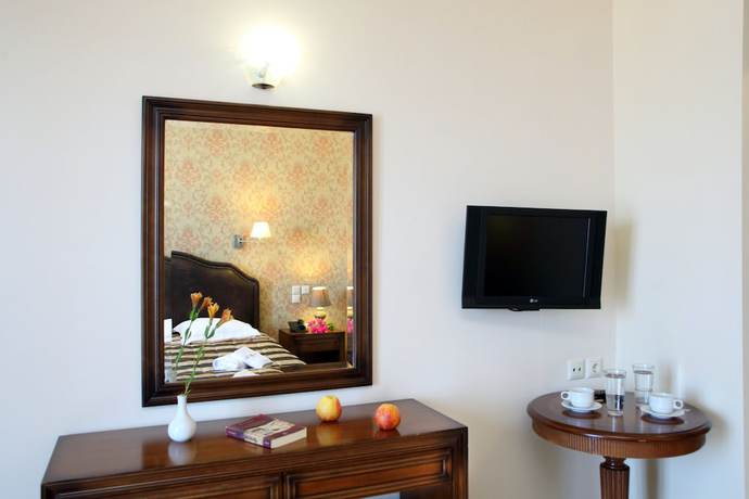 Imagen de la habitación del Hotel Tesoro, L&eacute;ucade. Foto 10