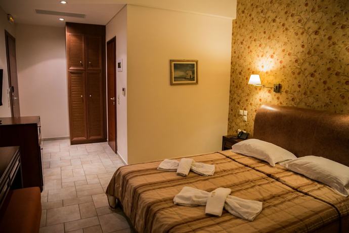 Imagen de la habitación del Hotel Tesoro, L&eacute;ucade. Foto 12