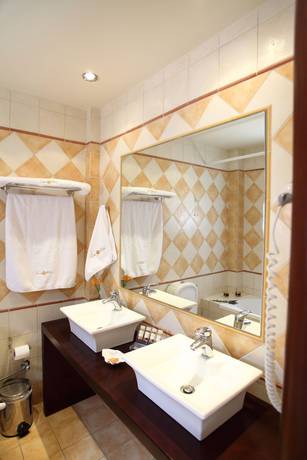 Imagen de la habitación del Hotel Tesoro, L&eacute;ucade. Foto 19