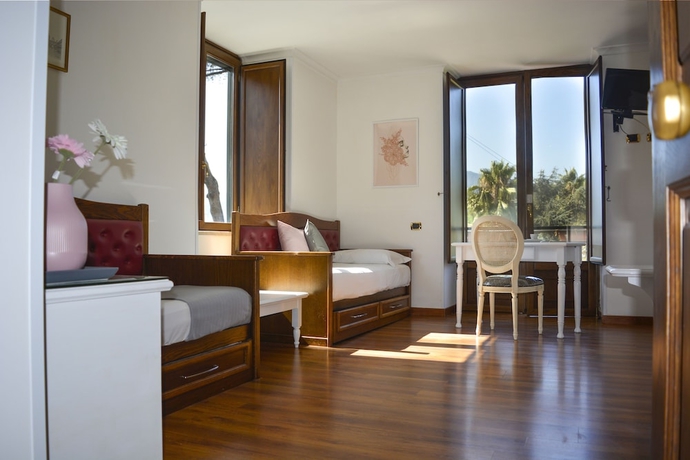 Imagen de la habitación del Hotel Tesoro Pompeiano. Foto 4